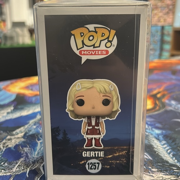 Funko Pop! E.T. Gertie with Blonde Hair and Red Outfit - Picture 2 of 5